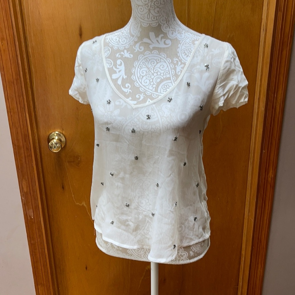 Aerie sequin cluster tee. Size small